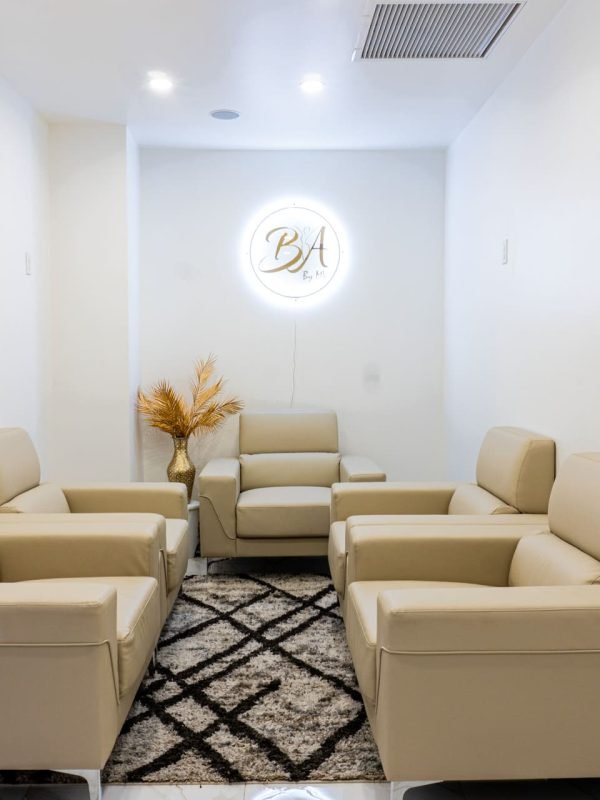 spa-new-york-body-of-art-mv1-waiting-area